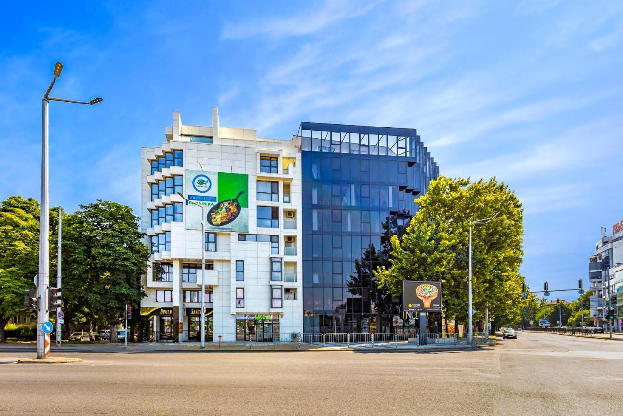 Cityscape Retreat 1Bd Flat In The Heart Of Plovdiv Daire Dış mekan fotoğraf